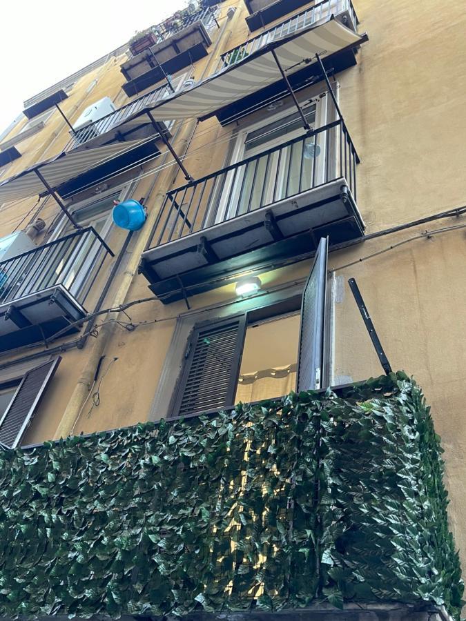 B&B Marika Toledo Napoli Eksteriør billede